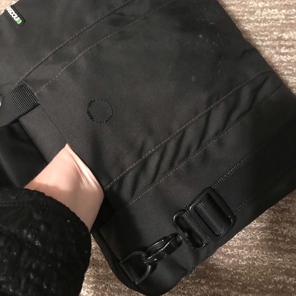 Incase Laptop Case 14” Waterproof Briefcase Bag Adjustable Shoulder Strap bags - Picture 11 of 12